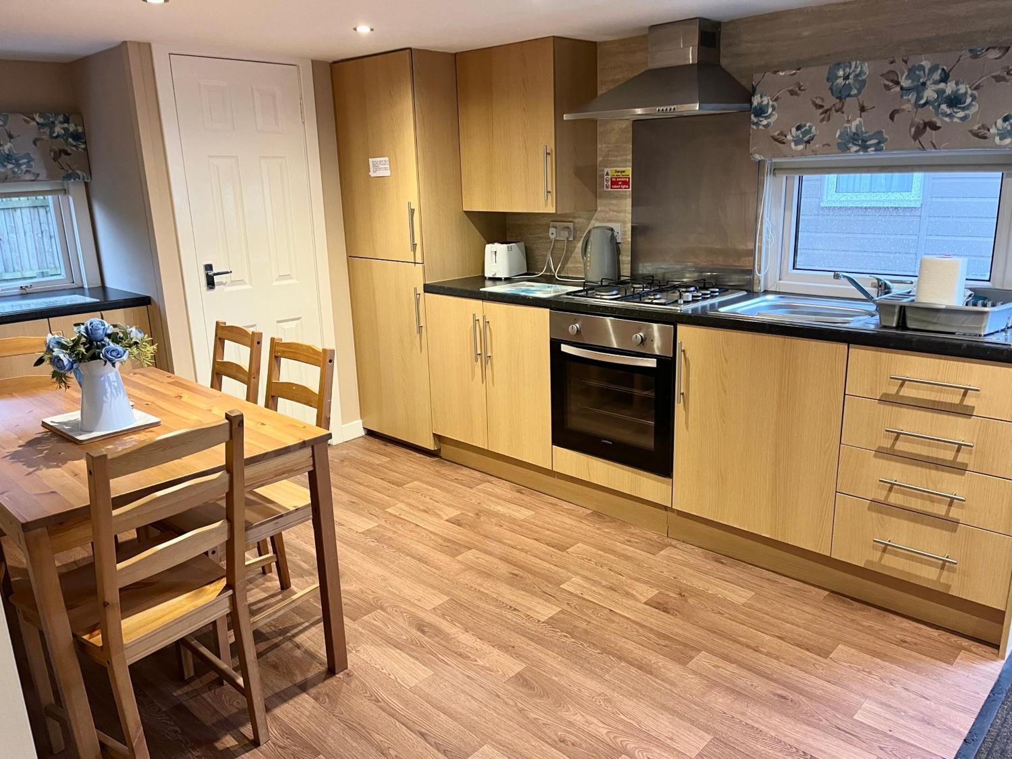 2 Bedroom Self-Catering Chalet Steps Exteriör bild